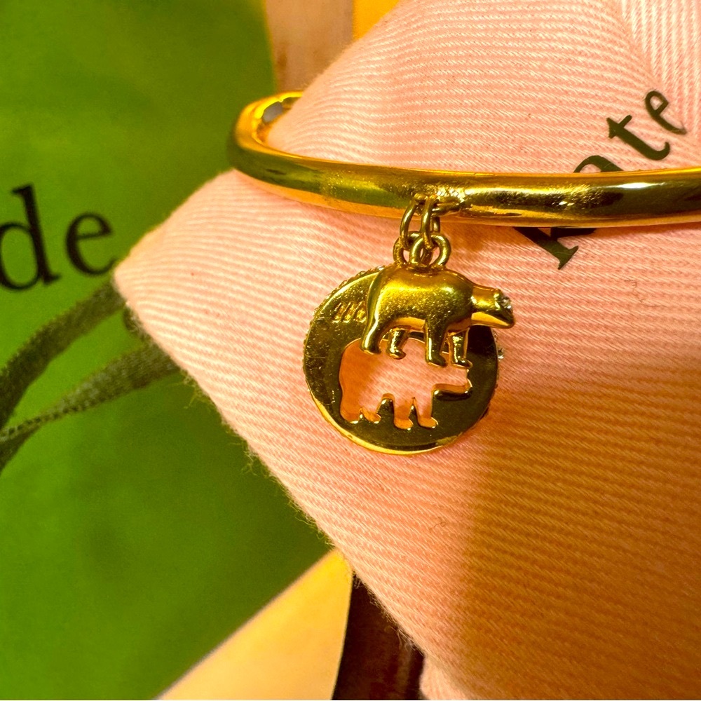 Kate Spade Rare Mama Bear Bangle Bracelet + dust bag EUC retails $125 - Picture 4 of 12